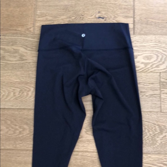 Lulu lemon leggings - Picture 2 of 2